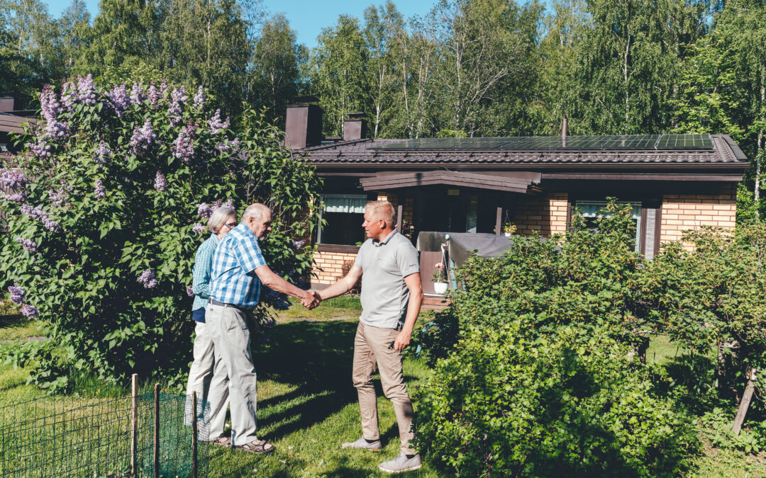 Kuinka aurinkopaneelit toimivat Suomen sääolosuhteissa?